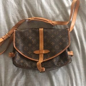 authentic Louis Vuitton Samur 30 crossbody purse